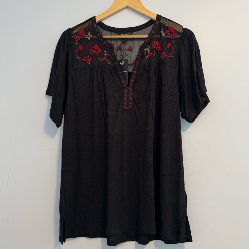 Lucky Brand Embroidered Mesh Blouse Black & Red Size Large